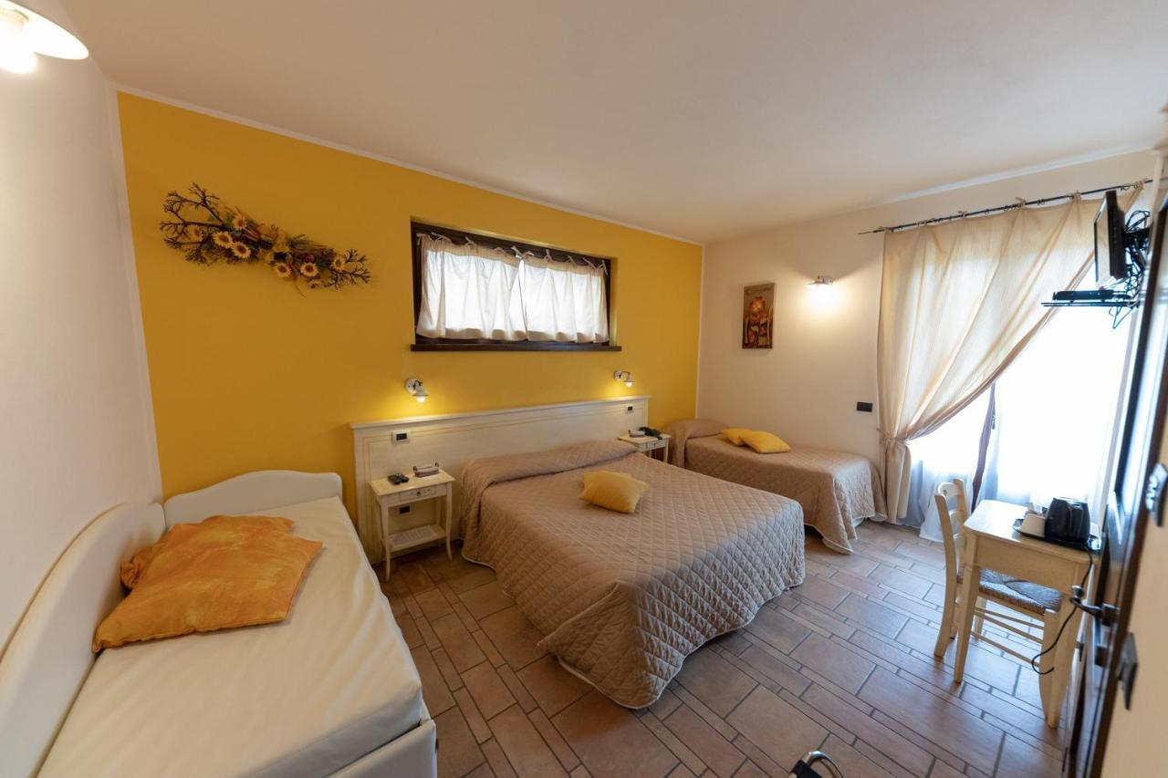 Agriturismo La Dimora Del Contadino Mondovì Exterior foto